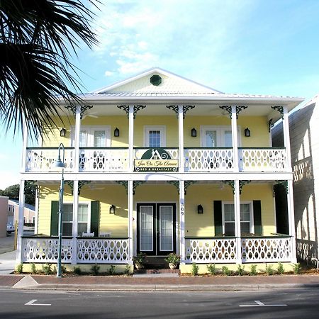 Inn On The Avenue New Smyrna Beach Bagian luar foto