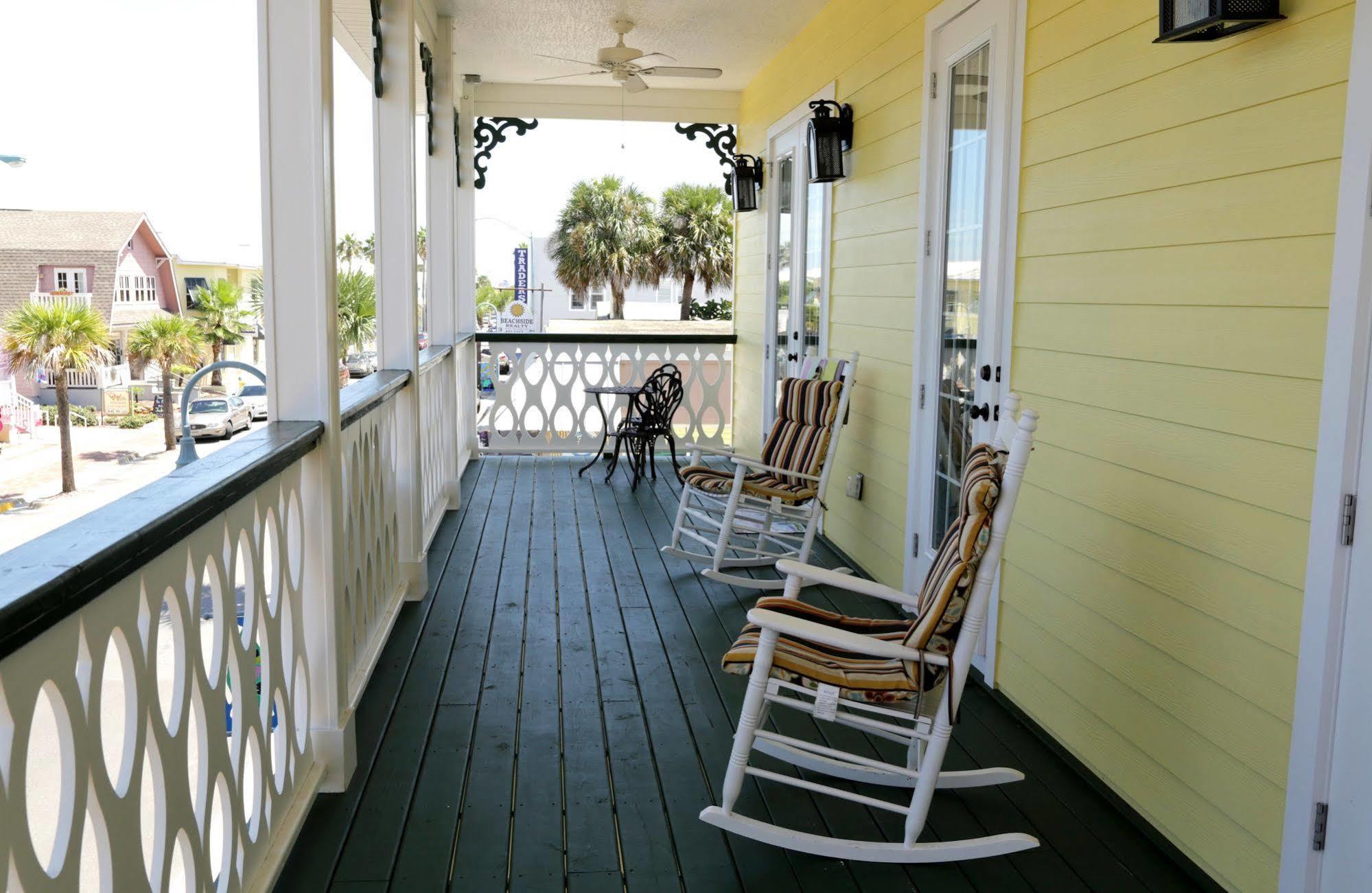 Inn On The Avenue New Smyrna Beach Bagian luar foto